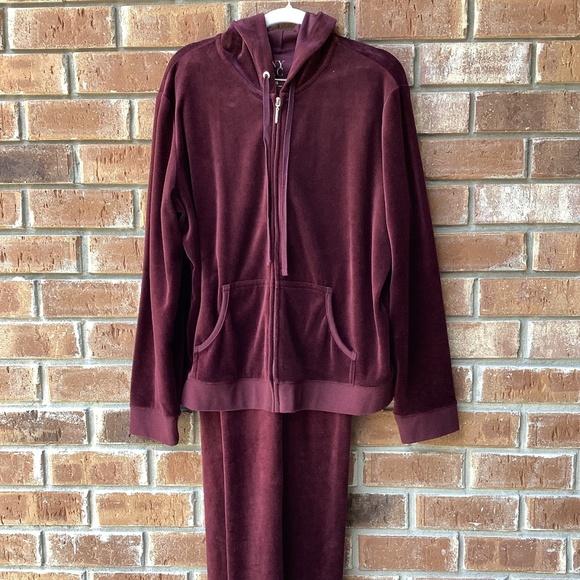 VELOUR-TRACK SUIT Size: (Jacket =XL)  ( Pants= L) (Color:Burgundy)PREOWNED - Picture 1 of 6
